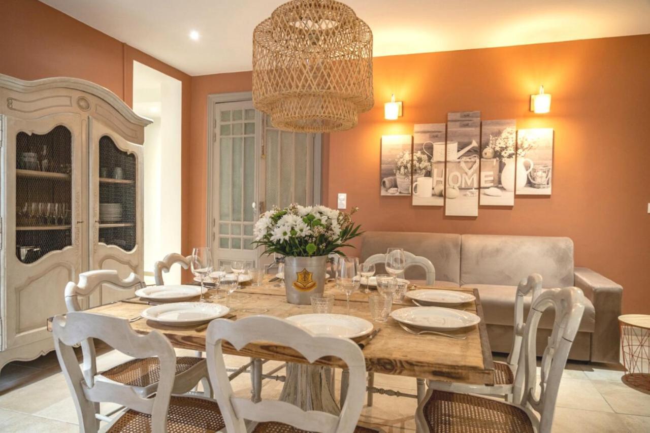 Centre Historique- Free Parking-wifi-campagne Chic- Sleepntripbeziers Apartment *
